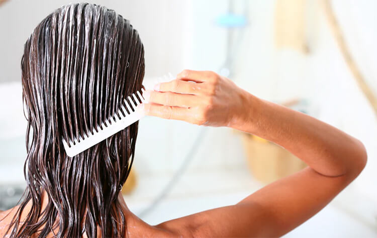مراقبت از موهای کراتین شده در استخر