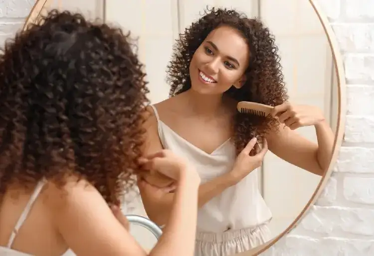 مراقبت از موی فر بعد حمام