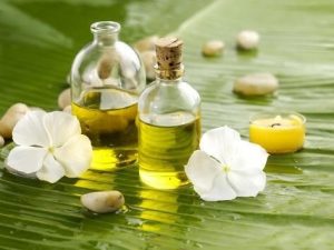 بهترین روغن برای ریزش موهای چرب
